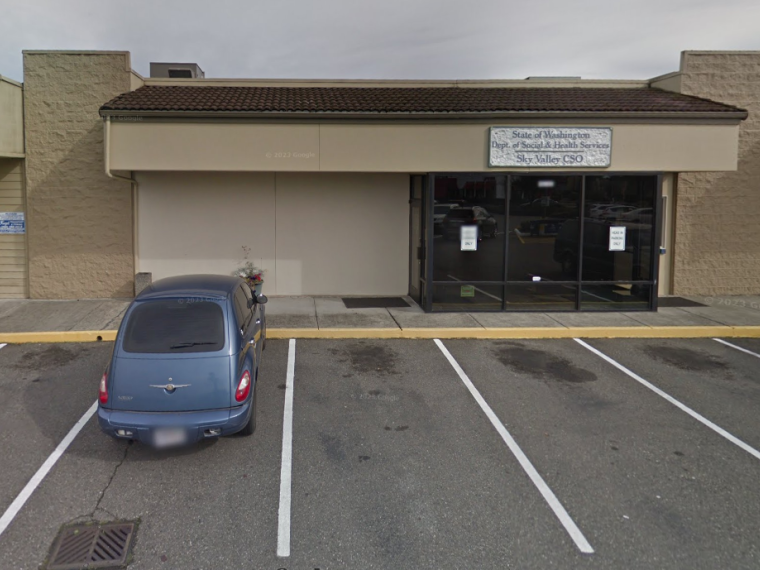 Side view of Skykomish Office